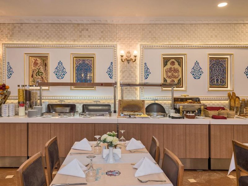 Byzantium Suites APT 194973