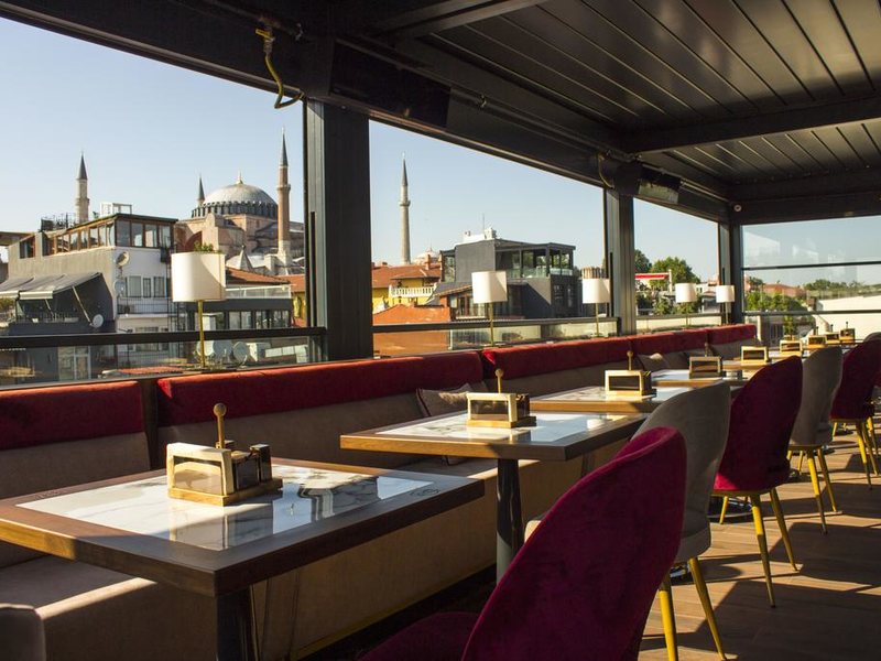 Byzantium Suites APT 294642