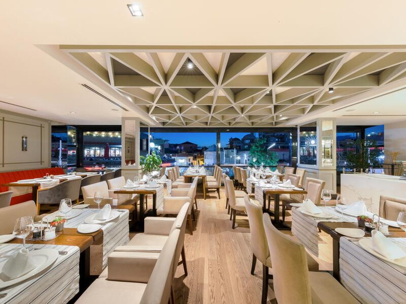 CVK Taksim Hotels  281487