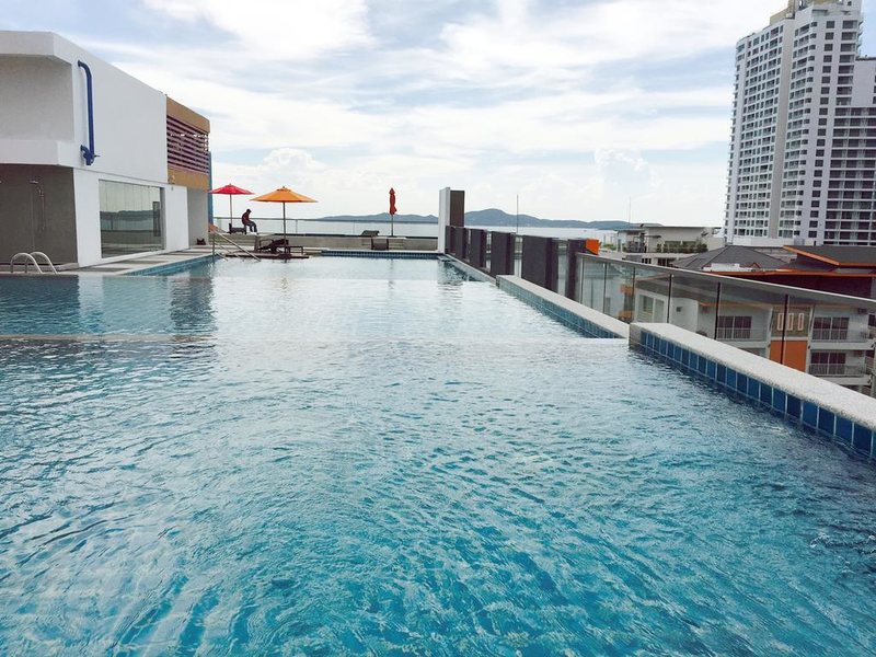 C View Residence 239357