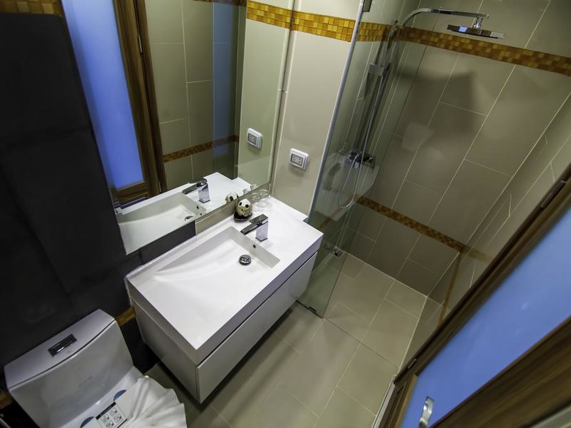 C View Residence 239364