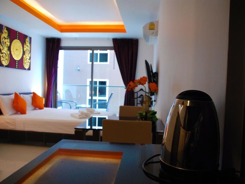 C View Residence 239374