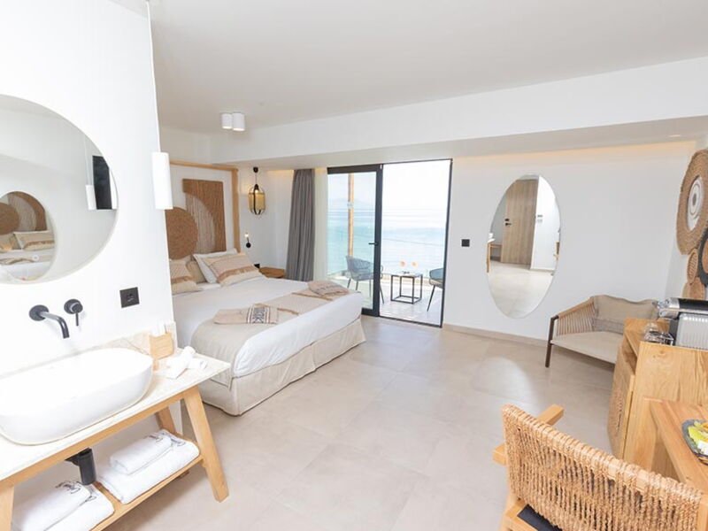 Cabana Blu Hotel and Suites 327525