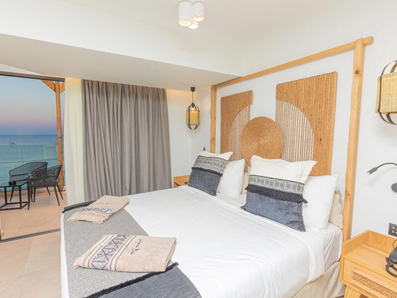 Cabana Blu Hotel and Suites 327527
