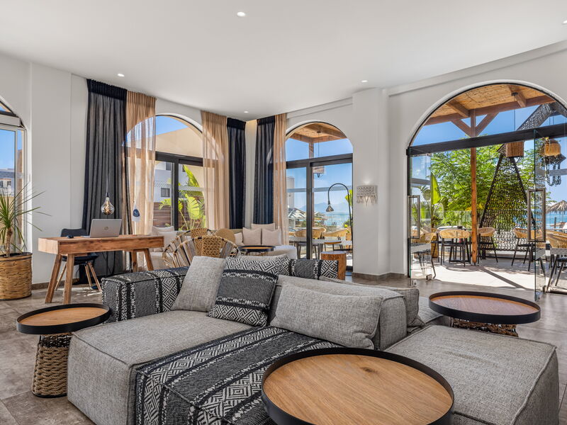 Cabana Blu Hotel and Suites 327536