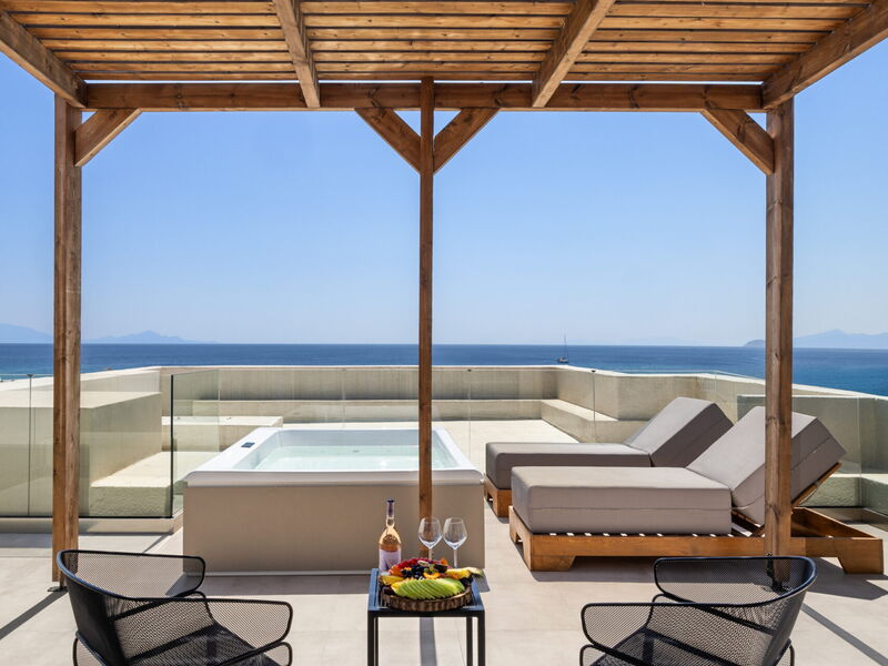 Cabana Blu Hotel and Suites 327540