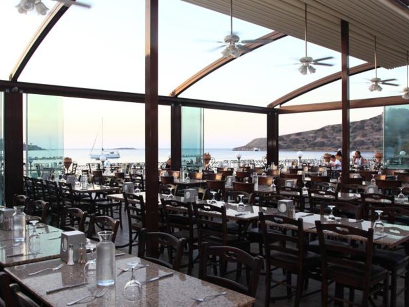 Cactus Fleur Beach Club 158742