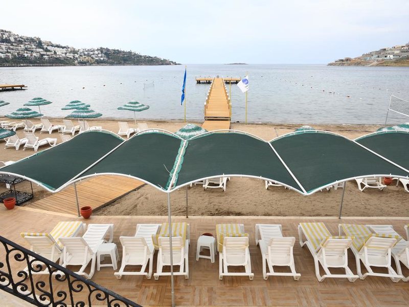 Cactus Fleur Beach Club 294663