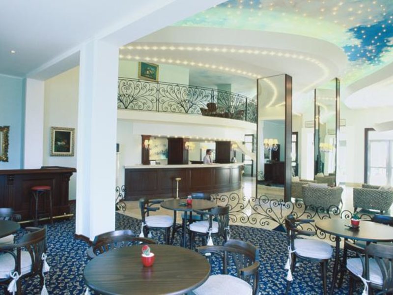 Cactus Mirage Family Club 63572