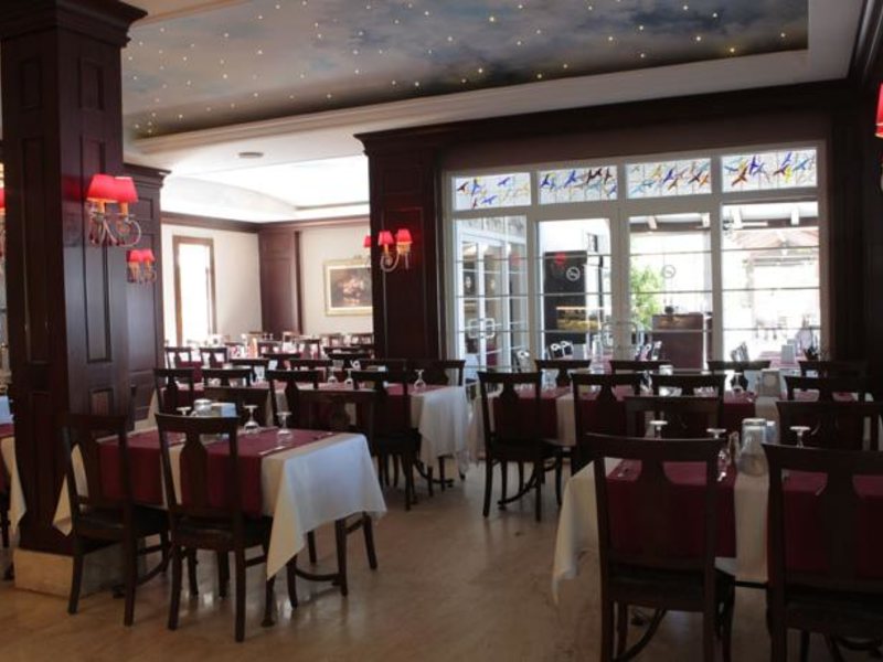 Cactus Mirage Family Club 63577