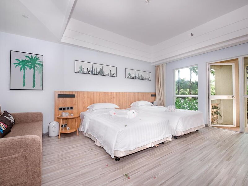Cactus Resort Sanya 298329
