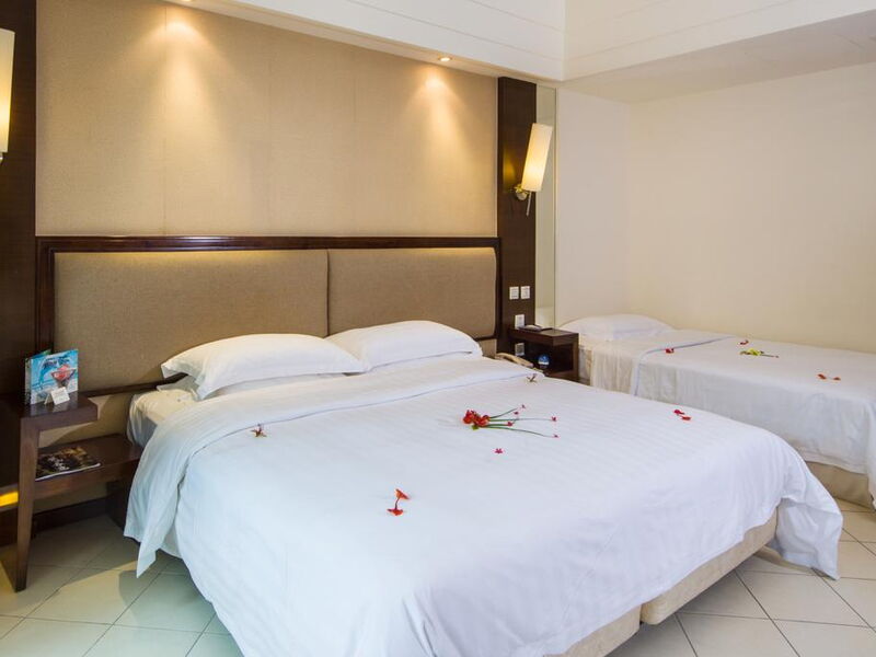 Cactus Resort Sanya 298355
