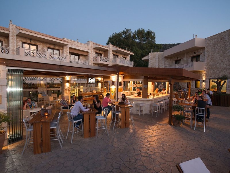 Cactus Royal Spa & Resort 83543