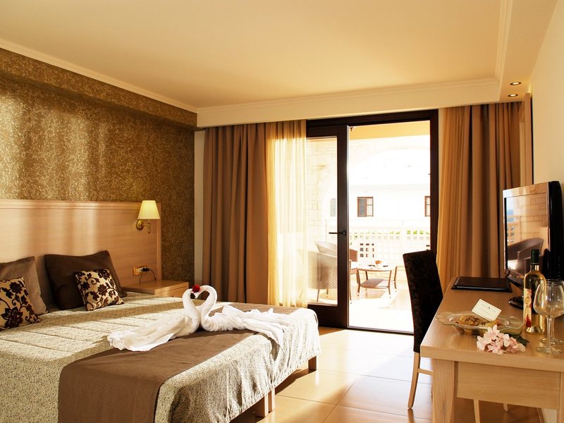 Cactus Royal Spa & Resort 83564