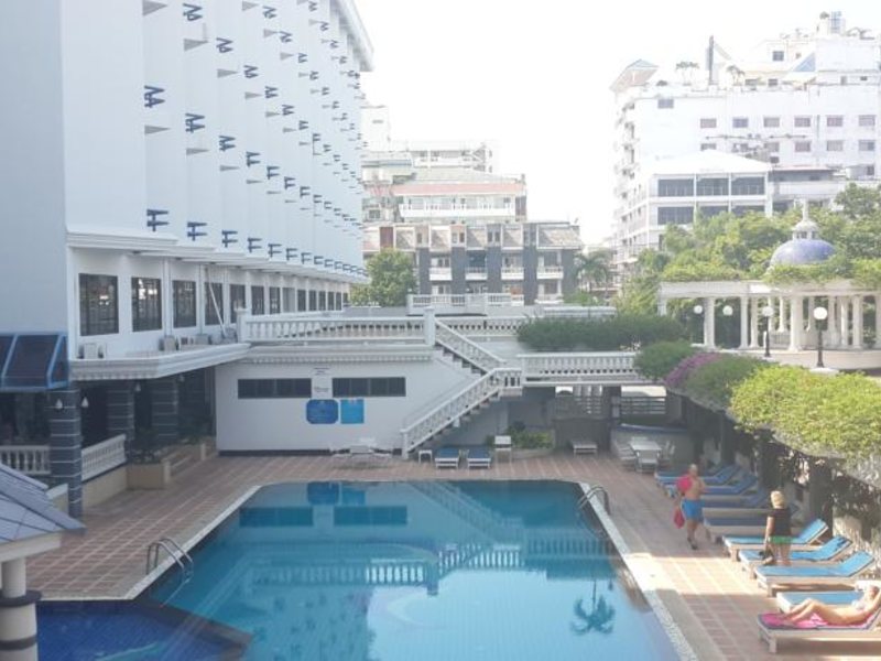 Caesar Palace 140205