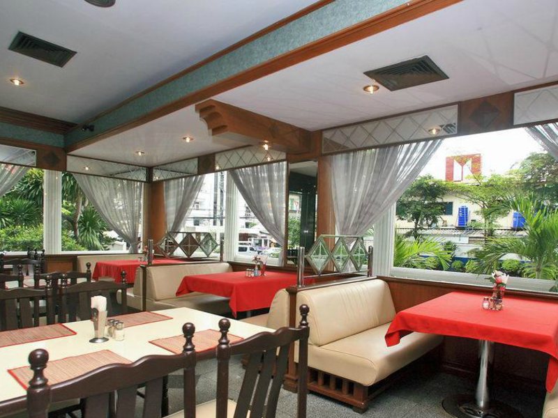 Caesar Palace 140213