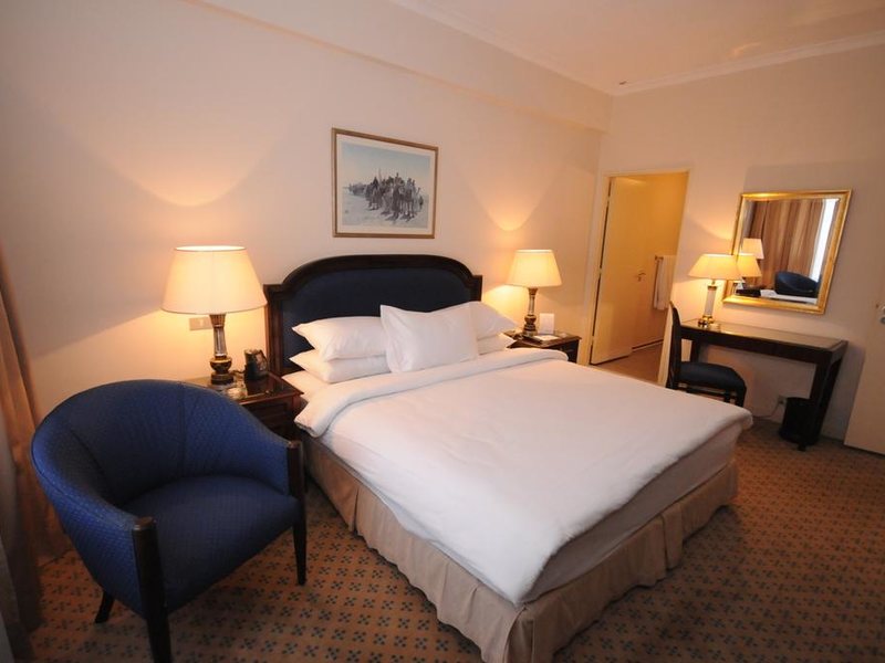 Cairo World Trade Center Hotel & Residences (ex 273913