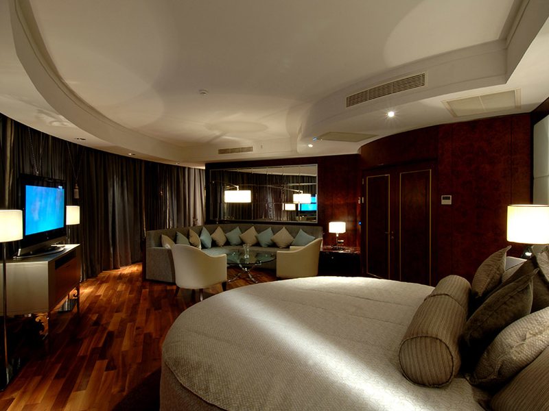 Calista Luxury Suite Rooms 64830