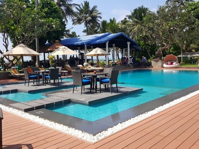 Camelot Beach Hotel 107276