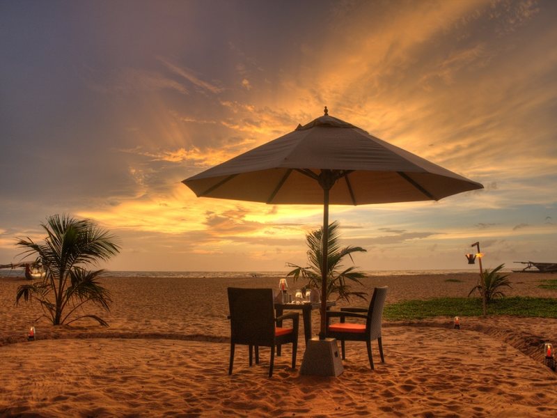 Camelot Beach Hotel 107278