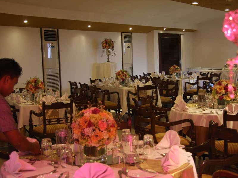 Camelot Beach Hotel 107279