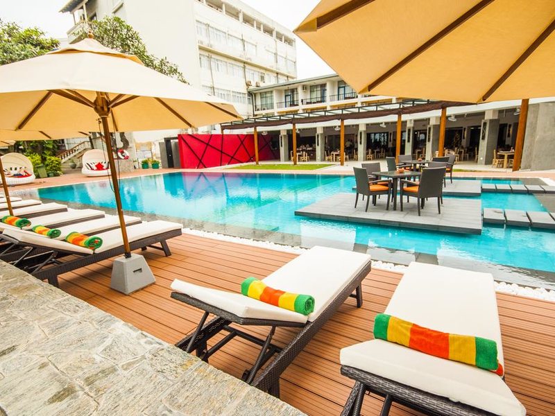 Camelot Beach Hotel 107287