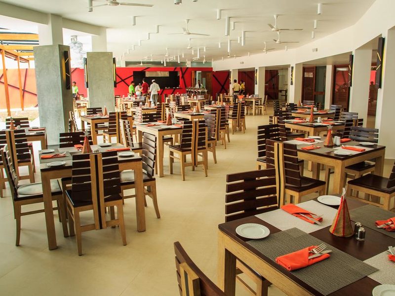 Camelot Beach Hotel 107300