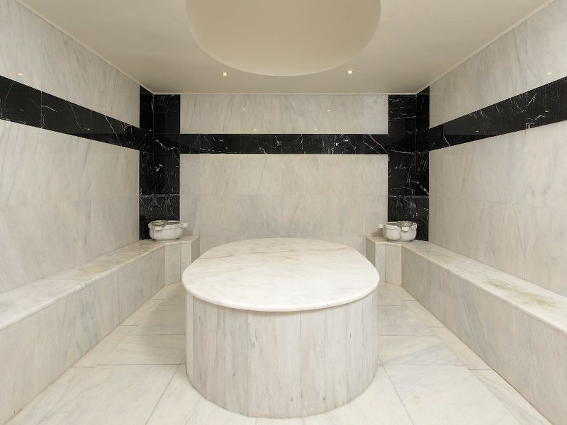 Camelot Boutique & Beach Hotel 182891