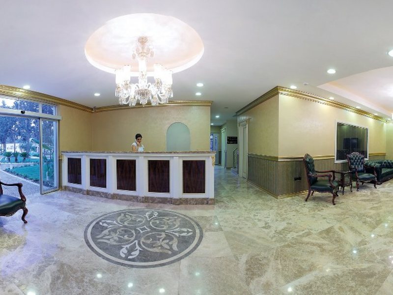 Camelot Boutique & Beach Hotel 182892