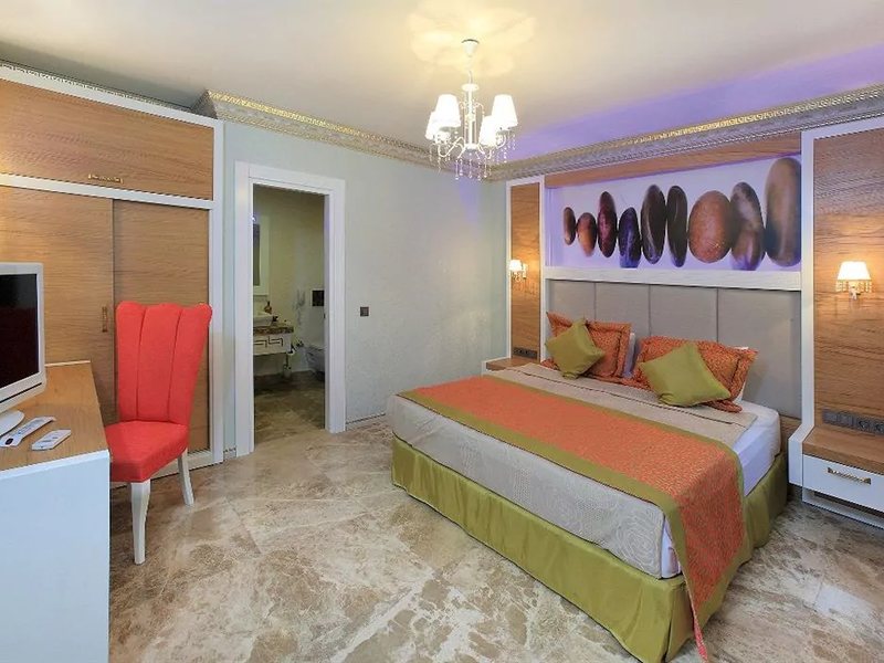 Camelot Boutique & Beach Hotel 182902