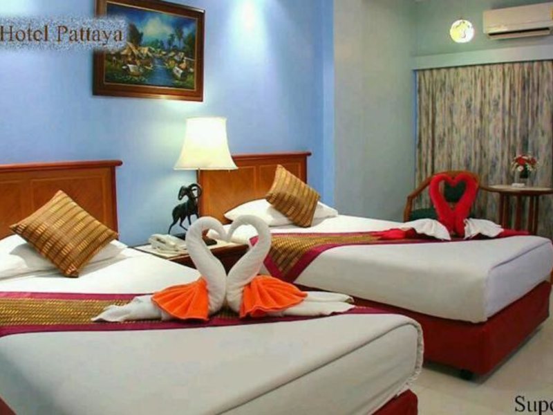 Camelot Hotel 140219