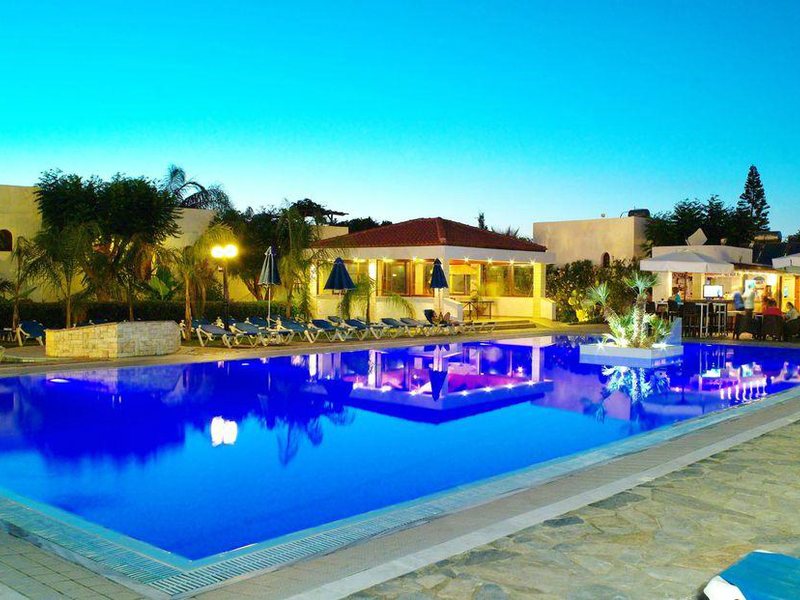 Camelot Royal Beds  76617