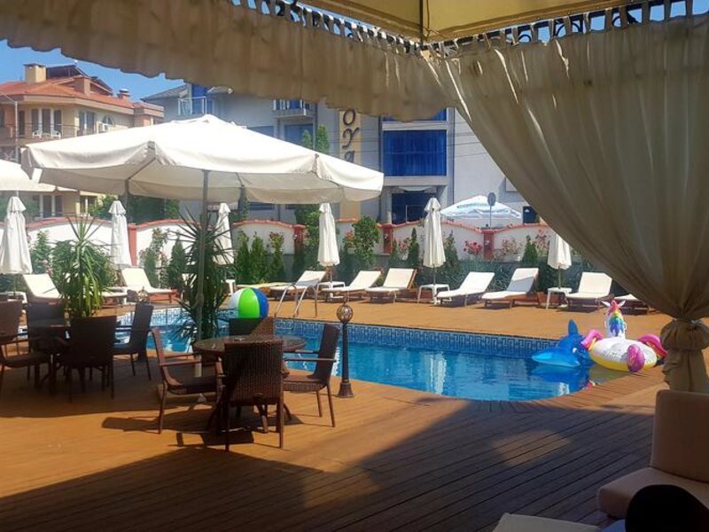 Cantilena Hotel 319369