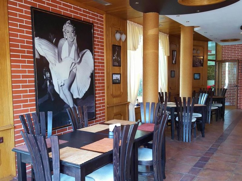 Cantilena Hotel 319379