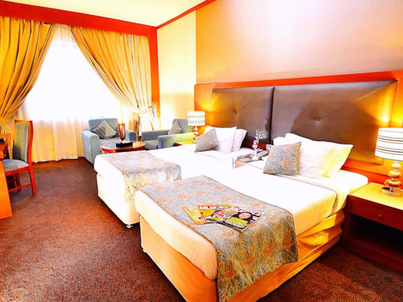 Capital O 246 Landmark Summit Hotel (ех 46777