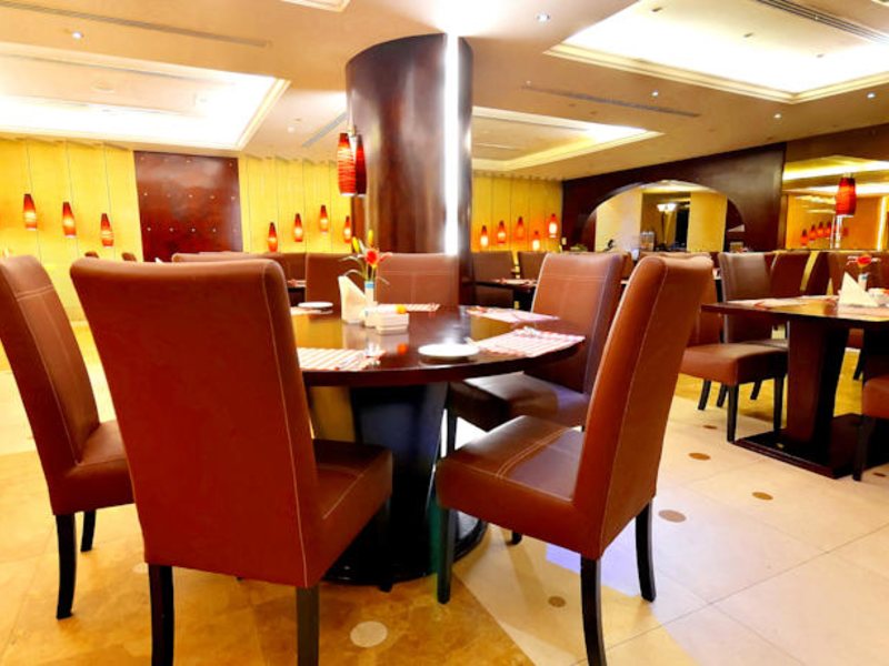 Capital O 246 Landmark Summit Hotel (ех 46783