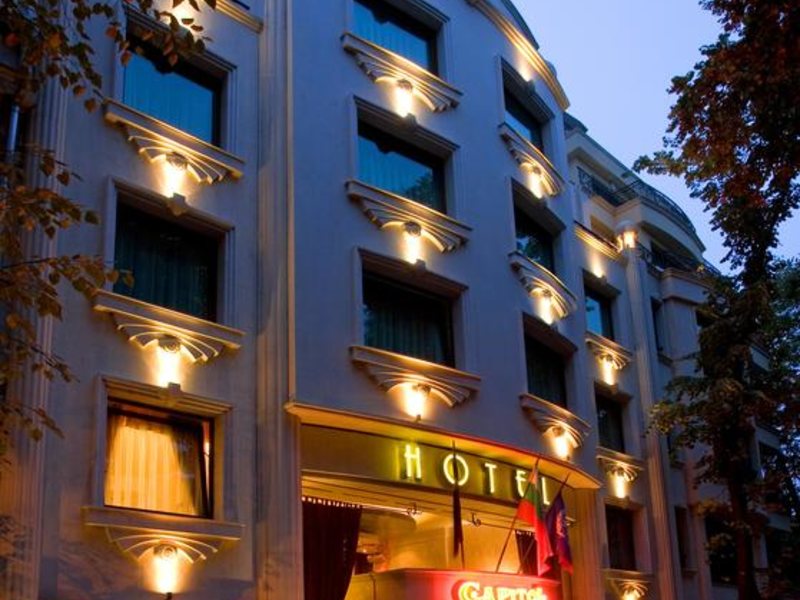 Capitol Hotel 318956