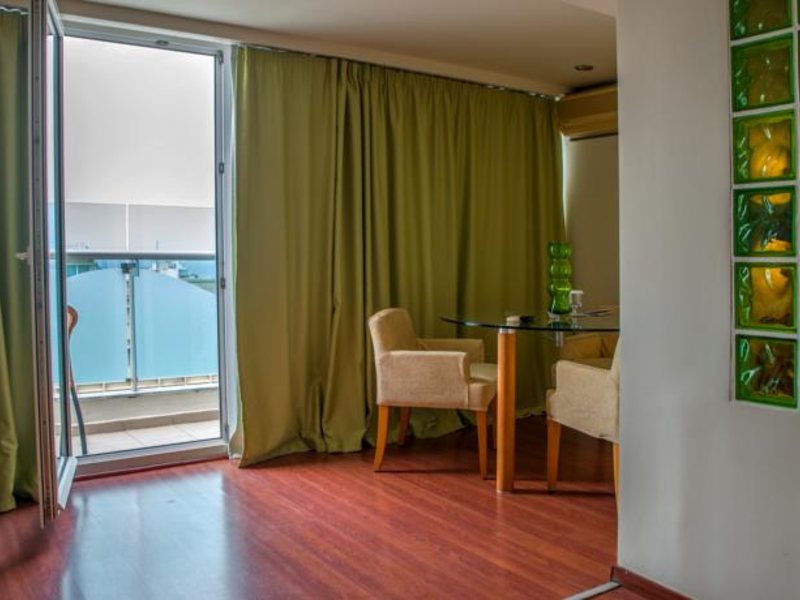 Capsis Astoria Hotel 77944