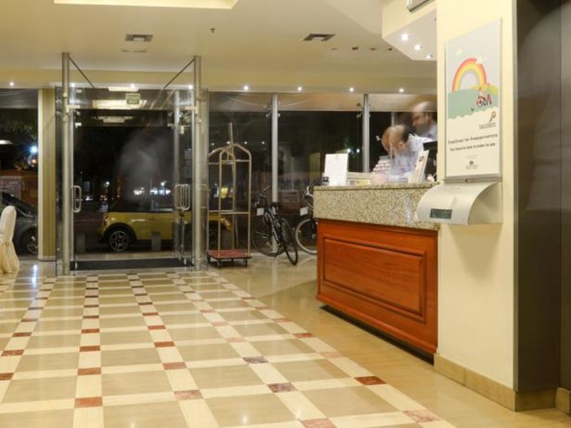 Capsis Astoria Hotel 77952