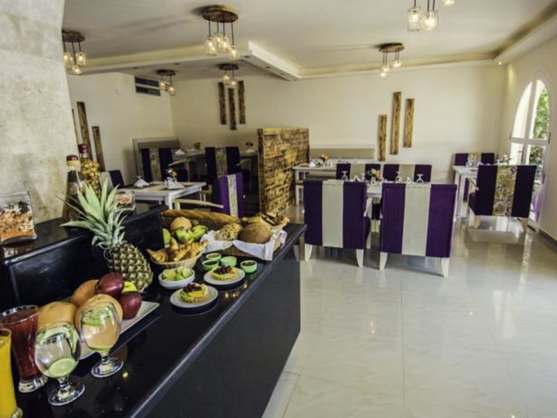 Captain s Inn 122169