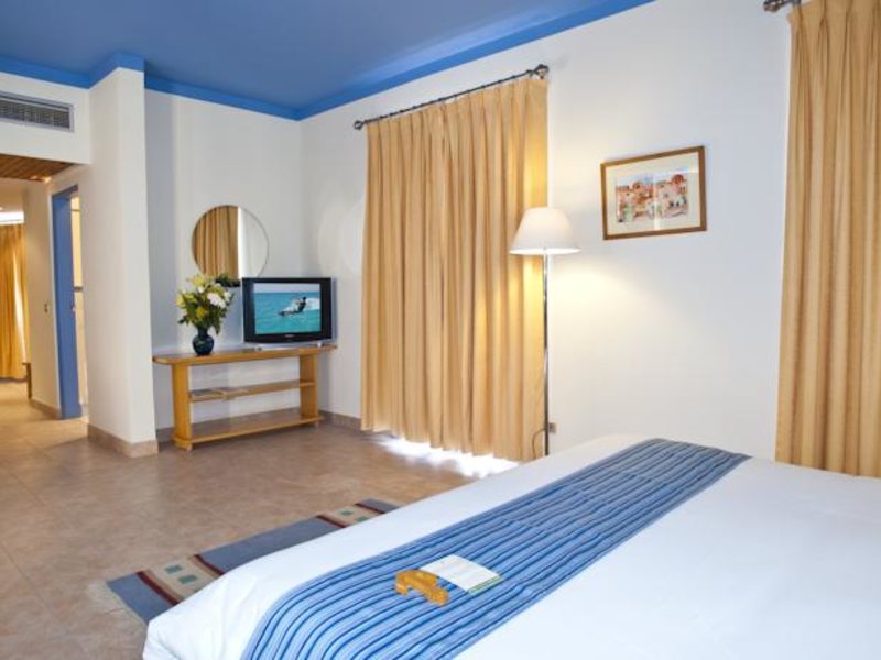 Captain s Inn 122176