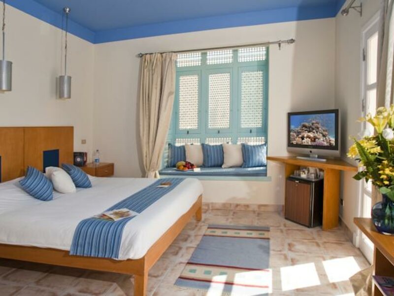 Captain s Inn 122179