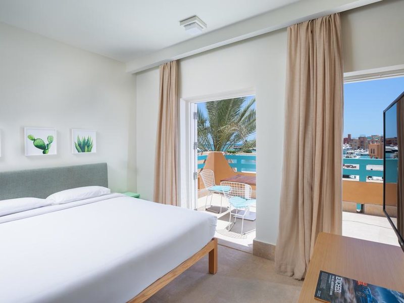 Captain s Inn 293332