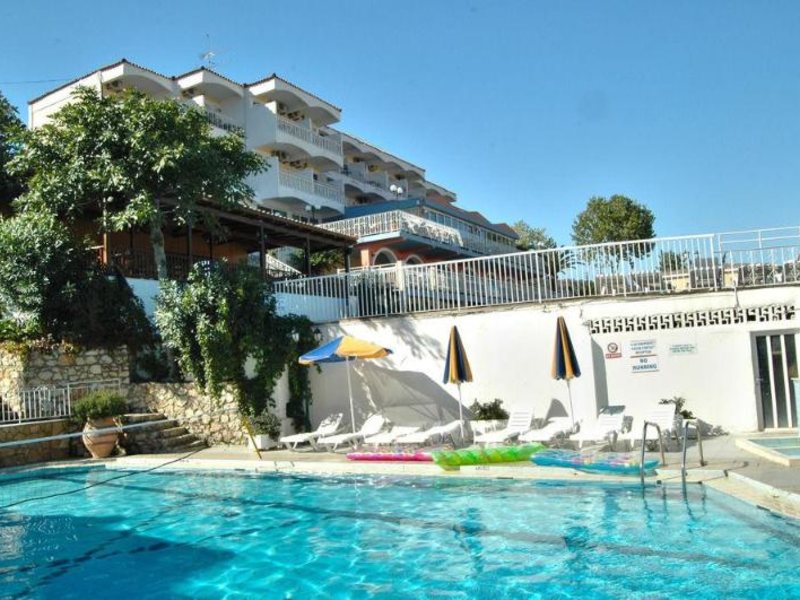 Captain s & Commodore Complex 305682