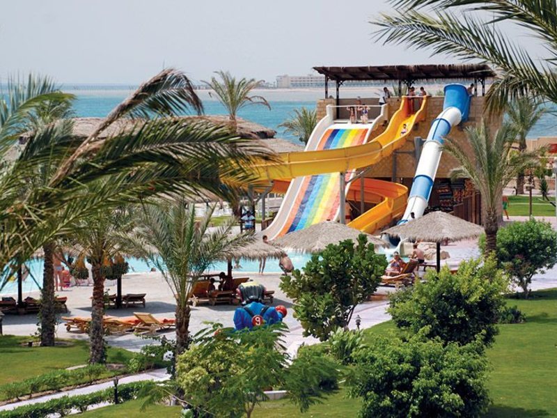 Caribbean World Resorts 44865