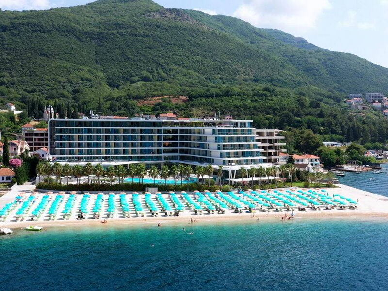 Carine Hotel Kumbor 325539