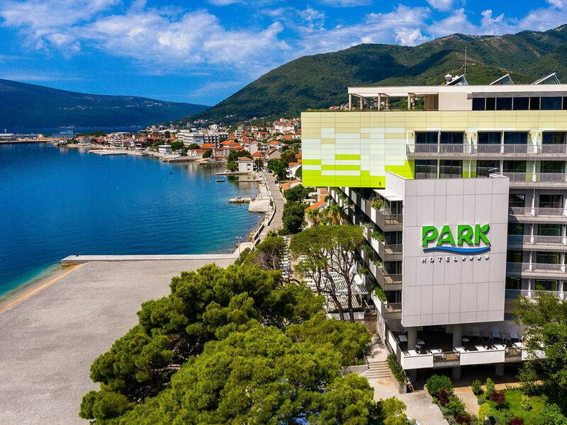 Carine Park Hotel 327198