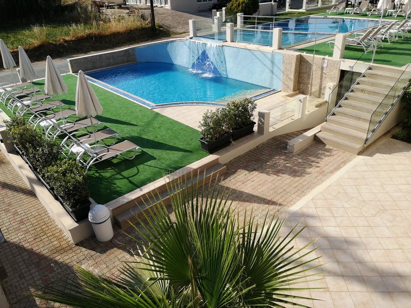 Carisa Maleme  305626