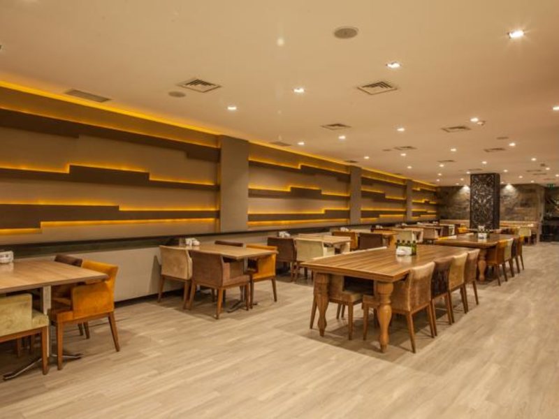 Carlton Hotel 158796