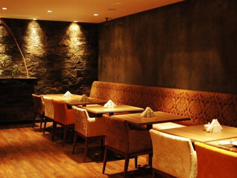 Carlton Hotel 63640